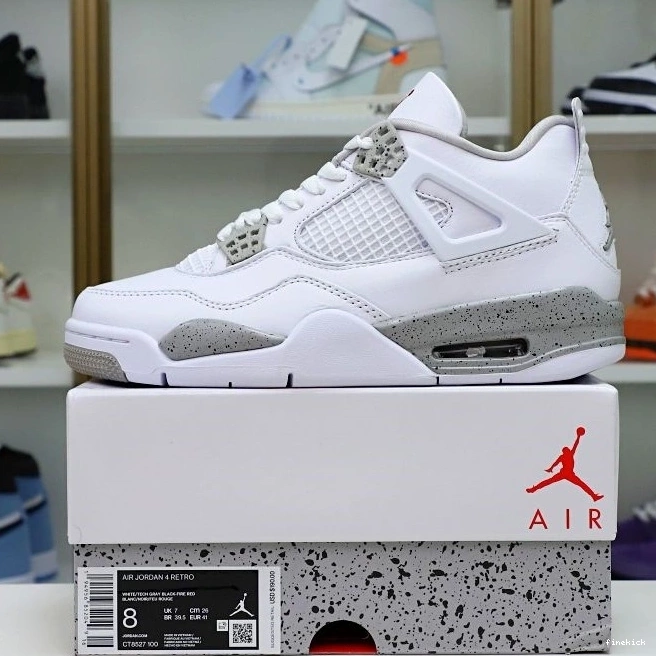 RETRO JORDAN 'WHITE OREO' 4 AIR 0921